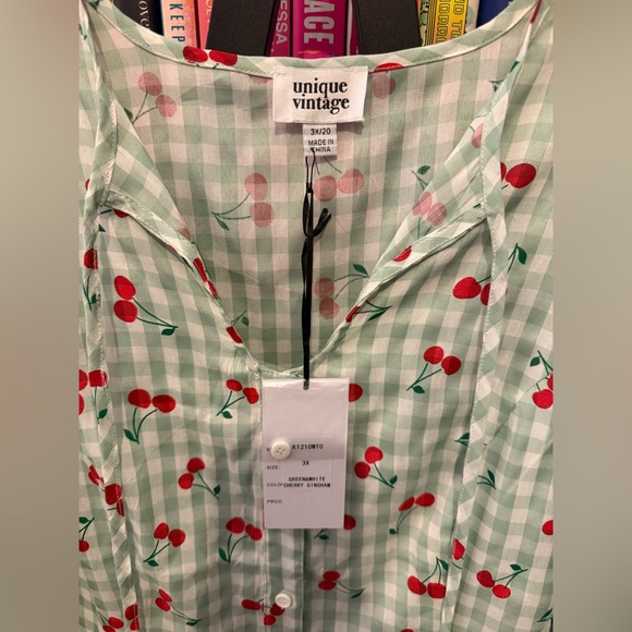 Unique vintage green gingham shirt with cherries - Picture 4 of 4